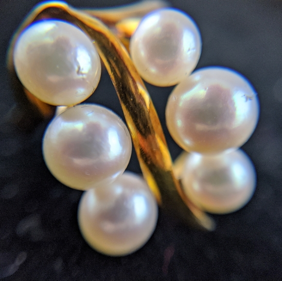 14K Yellow Gold Ring w/ 6 Pearls Size 7.75 - Picture 2 of 8